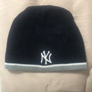 New york yankees winter hat